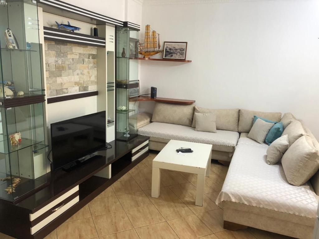 H&G Seaview Apartments Durres Bagian luar foto