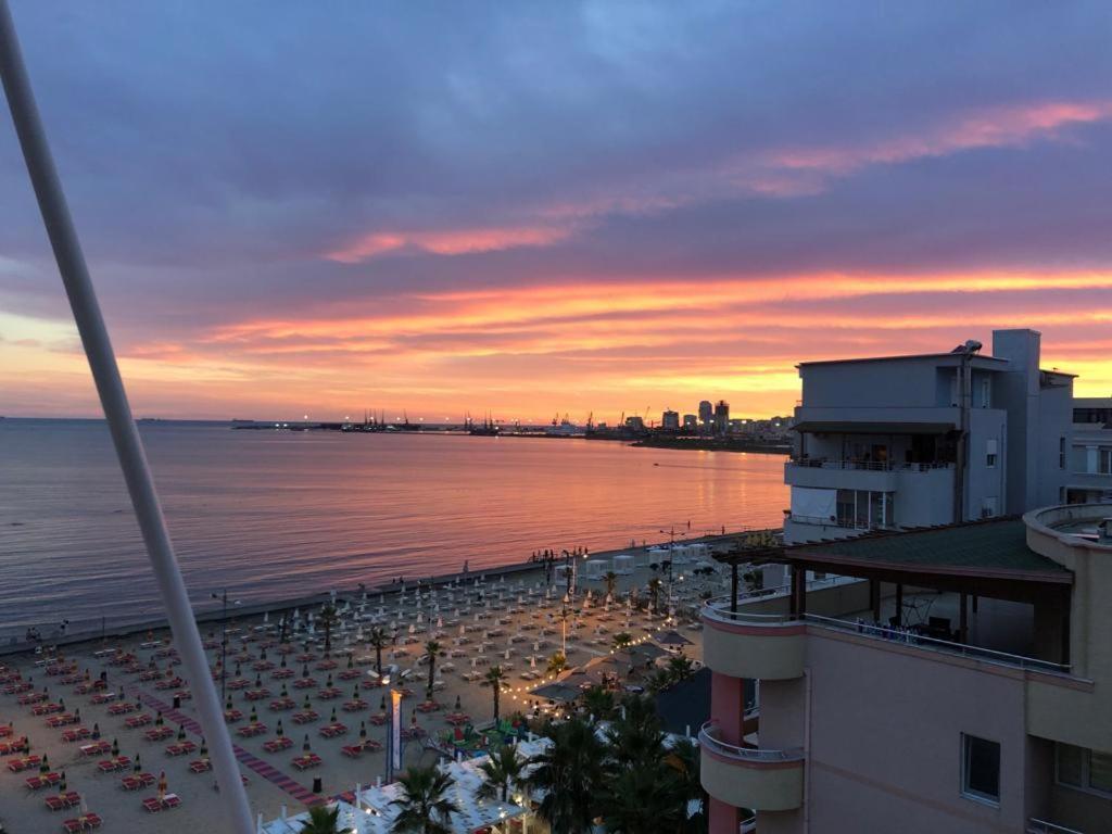 H&G Seaview Apartments Durres Bagian luar foto