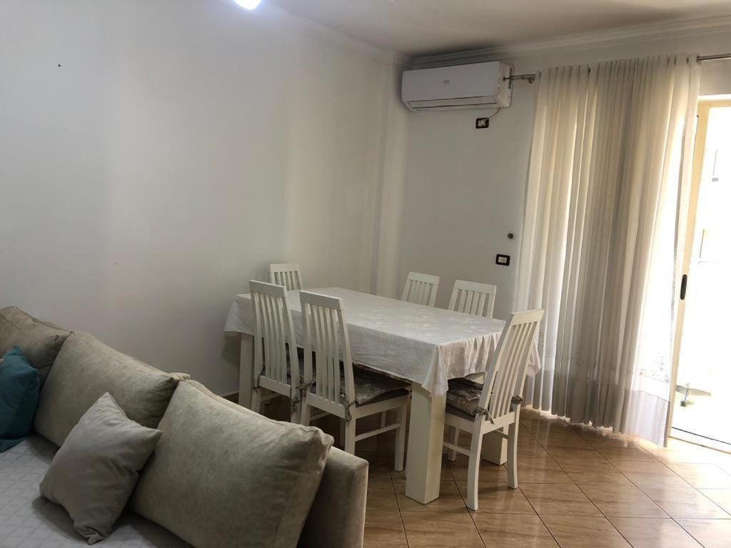 H&G Seaview Apartments Durres Bagian luar foto