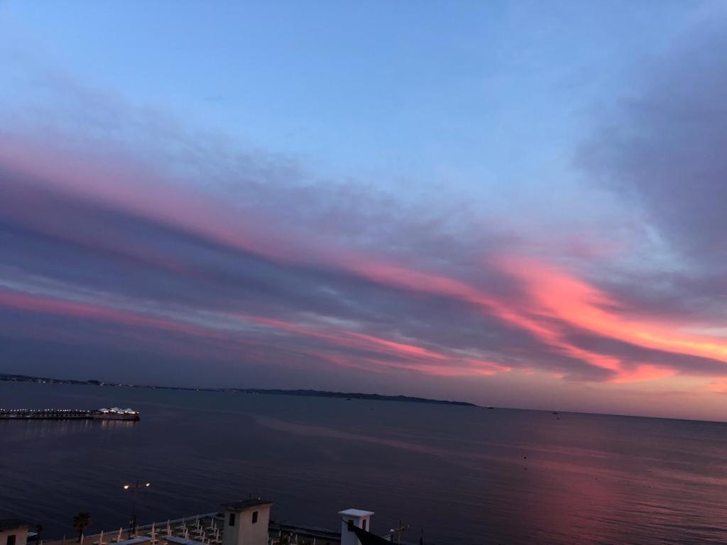 H&G Seaview Apartments Durres Bagian luar foto