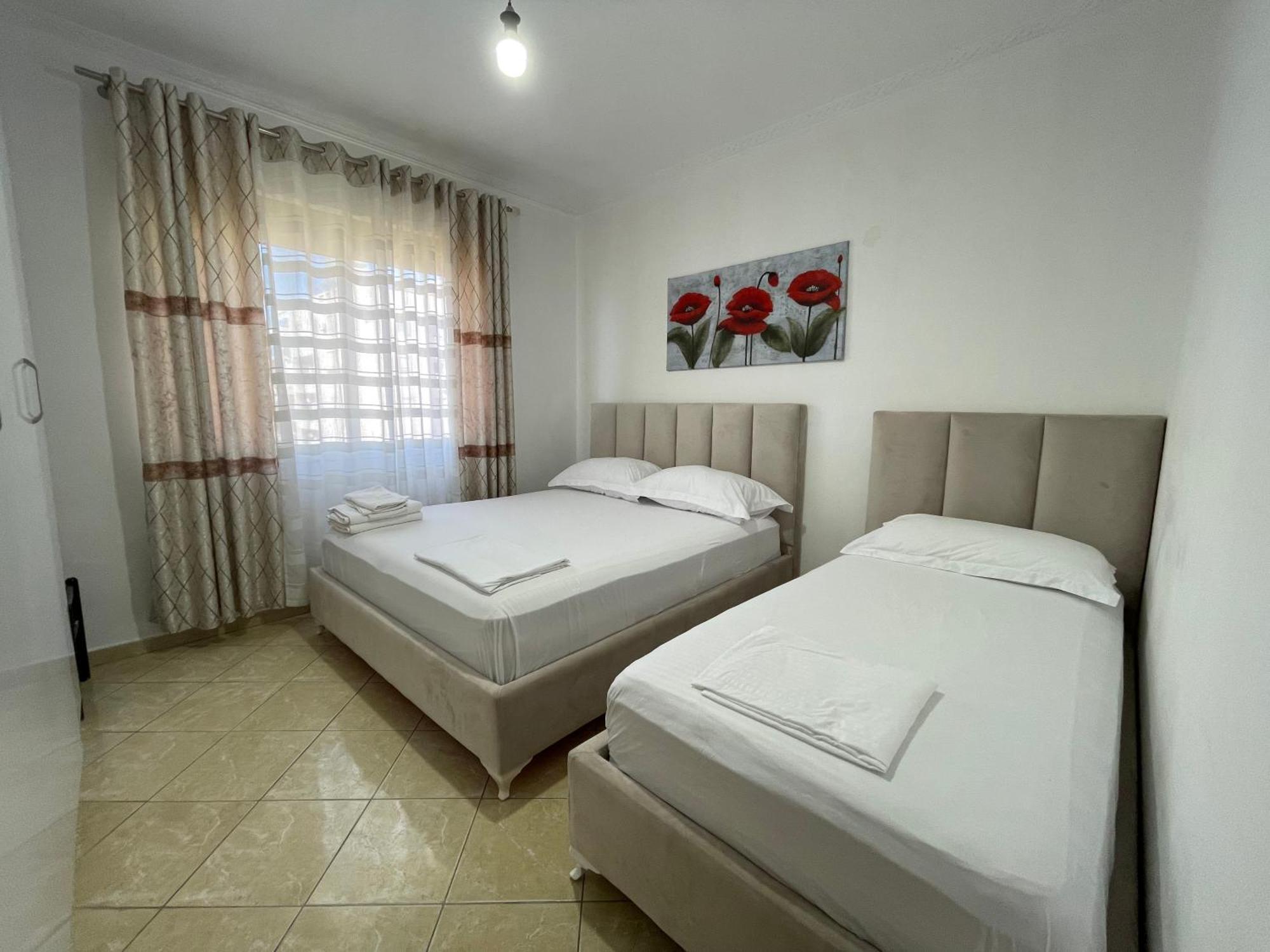 H&G Seaview Apartments Durres Bagian luar foto