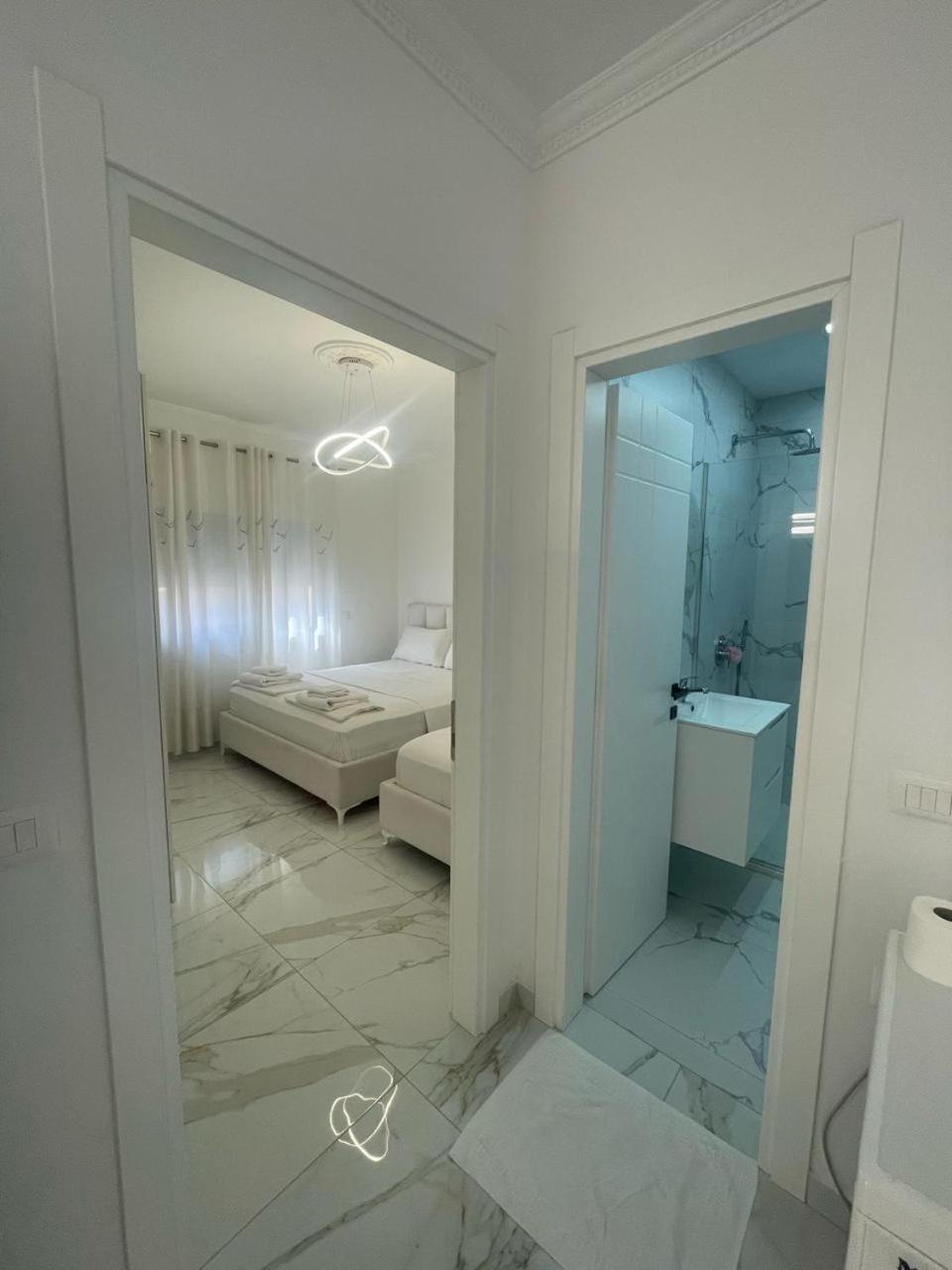 H&G Seaview Apartments Durres Bagian luar foto