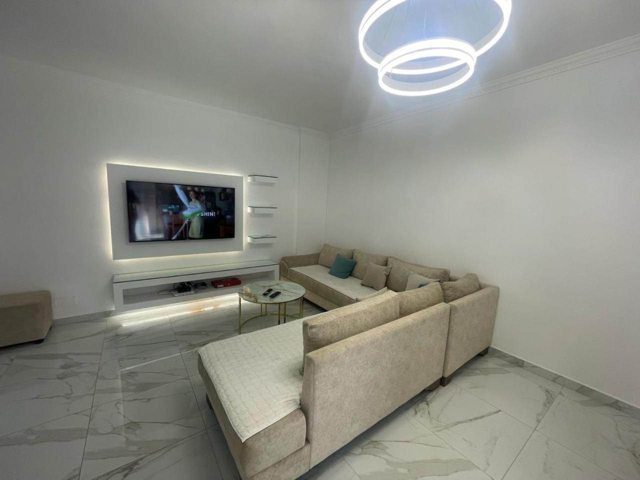H&G Seaview Apartments Durres Bagian luar foto