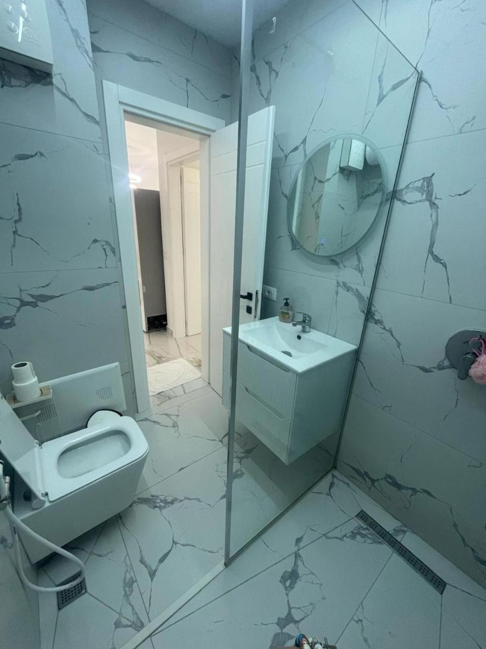H&G Seaview Apartments Durres Bagian luar foto